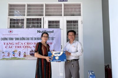 Chương trình hỗ troẹ sữa cho các cháu trường Mầm non